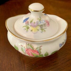 Wild Tudor Aynsley Small Floral Porcelain Box with Lid